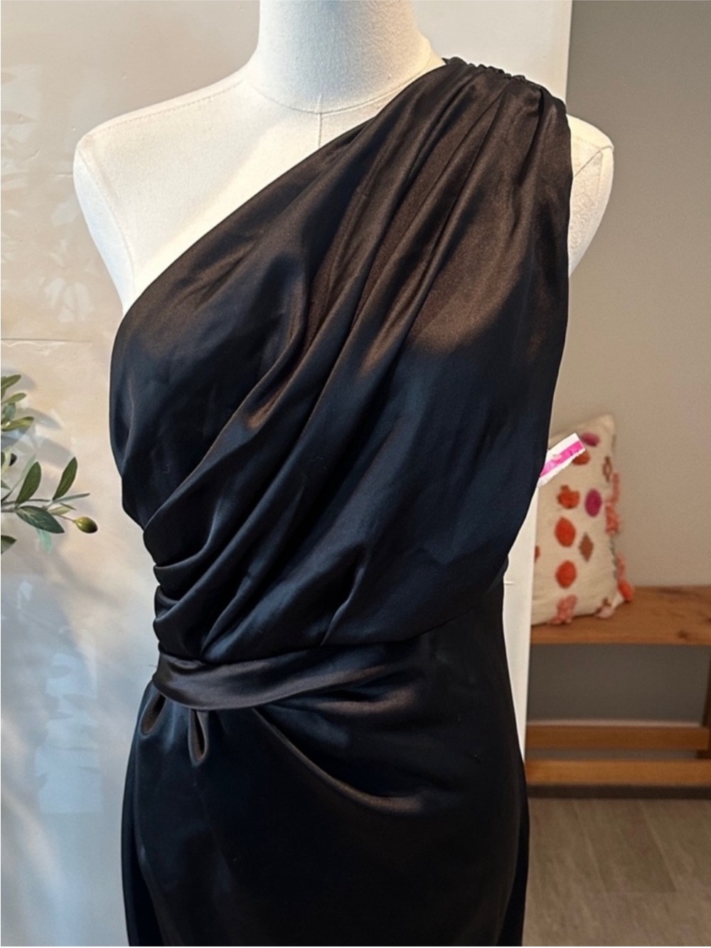 Petal & Pup Nadia Black One-Shoulder Satin Maxi Dress New! - Picture 9 of 13